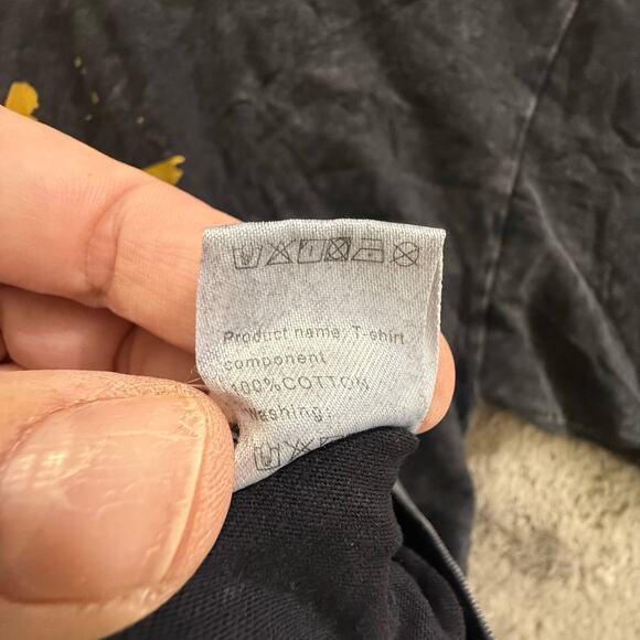 Me versus Me T Shirt XL Extra Large Washed Black Workout Gym - Picture 4 of 7